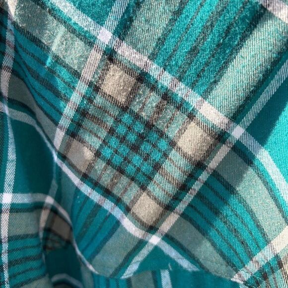 No Boundaries plaid button down size xxl - Picture 8 of 8